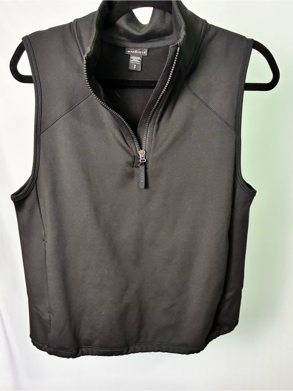 Athleta Black Sleeveless Quarter-Zip Performance Vest